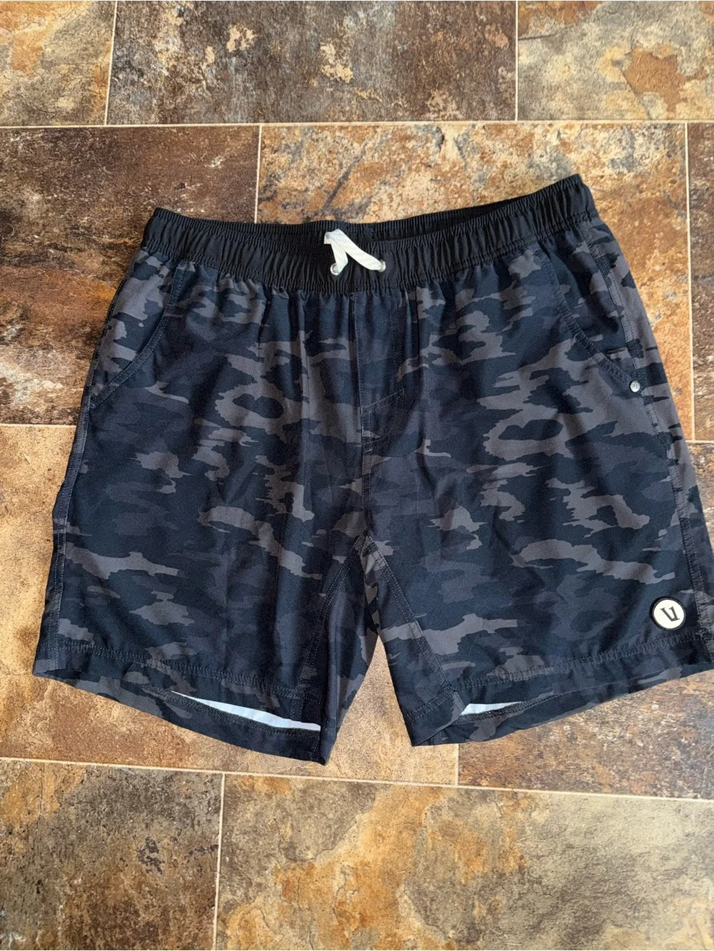 Vuori Men's BUNDLE OF 4 Men's Swim Trunks / Board Shorts